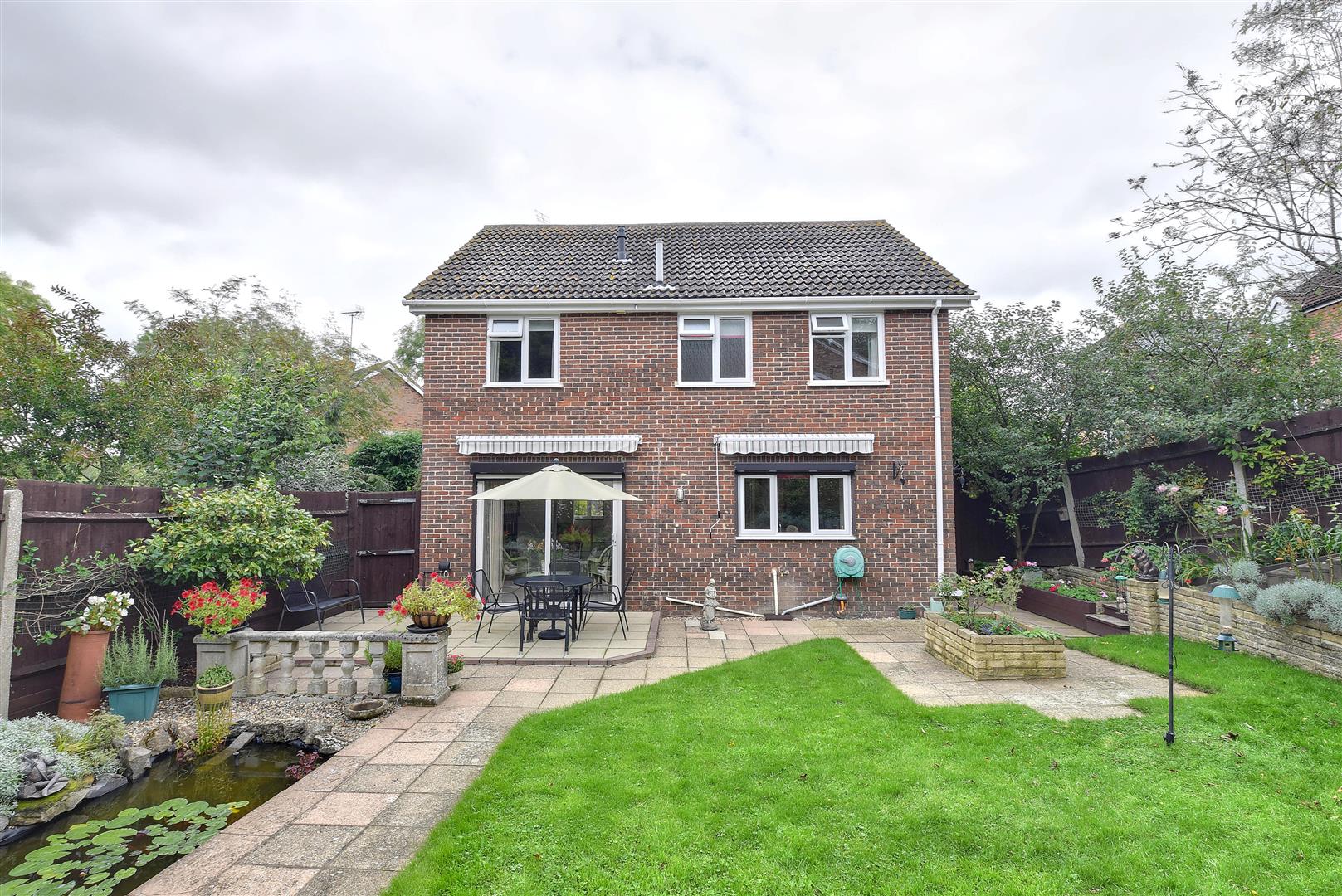 Rogersmead, Tenterden Rush, Witt & Wilson